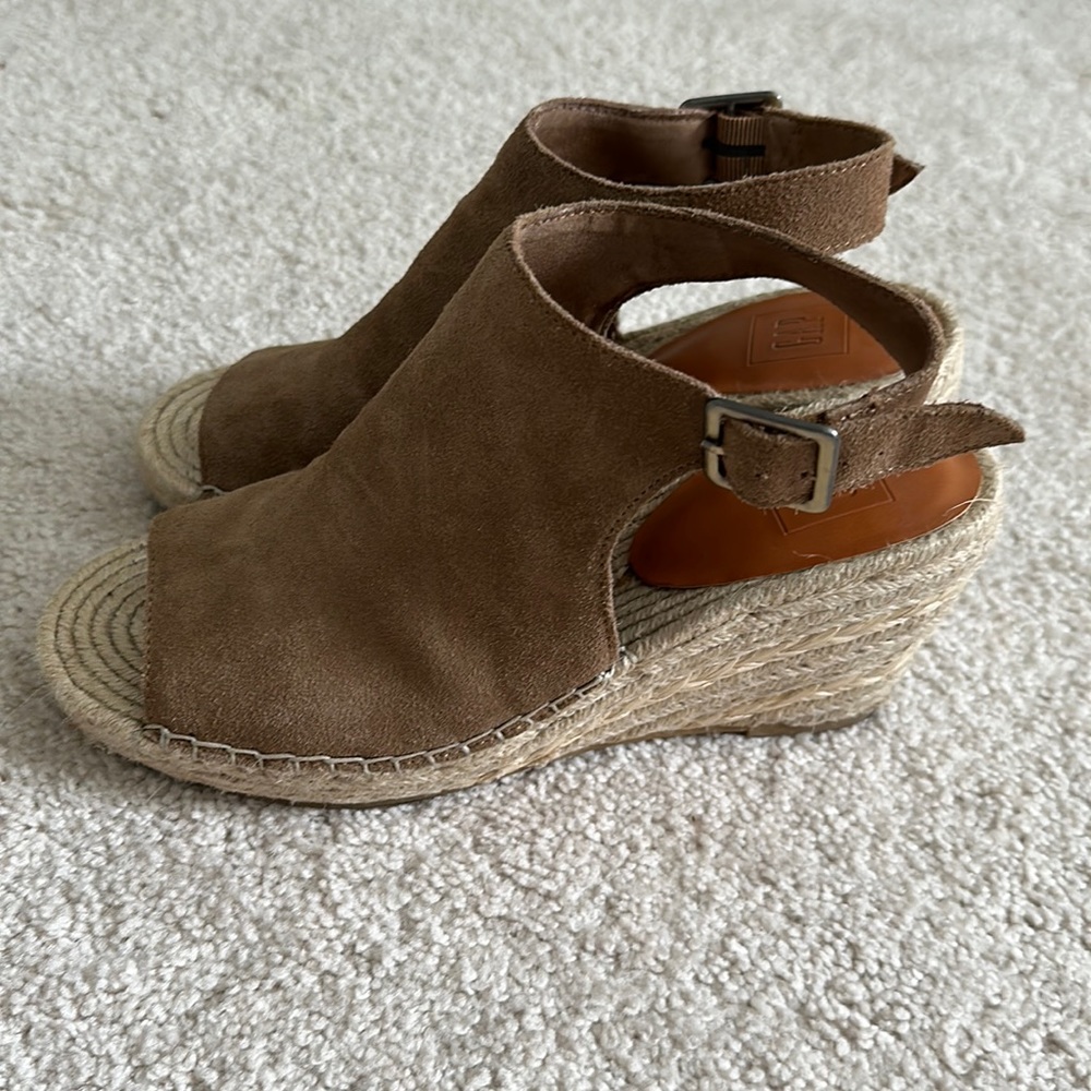 Women’s Suede Wedge Sandals - Size 8.5